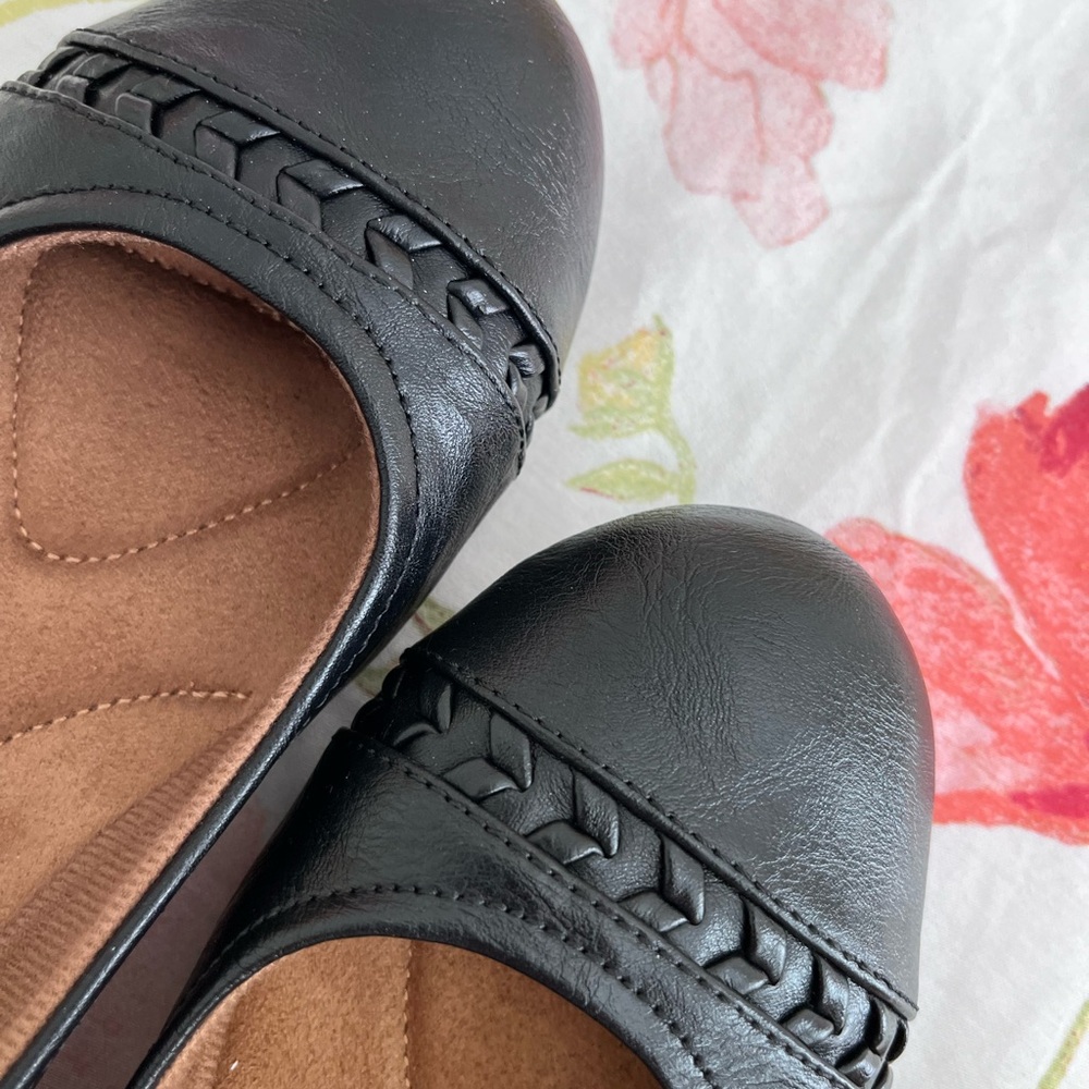 Eurosoft by Sofft Women's Sifton Ballet Flat 10 Black